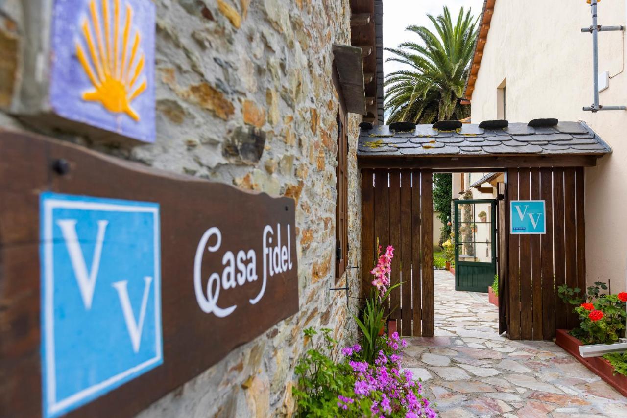 Vivienda Vacacional Casa Fidel Campas Exteriör bild
